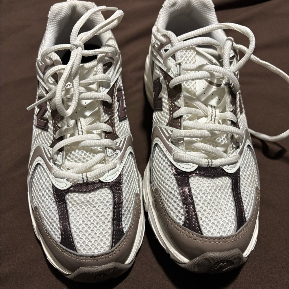 New Balance White and Brown Athletic Shoes